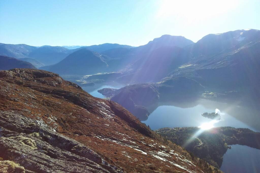 Volda Bakken, Ferieboligヴィラ エクステリア 写真